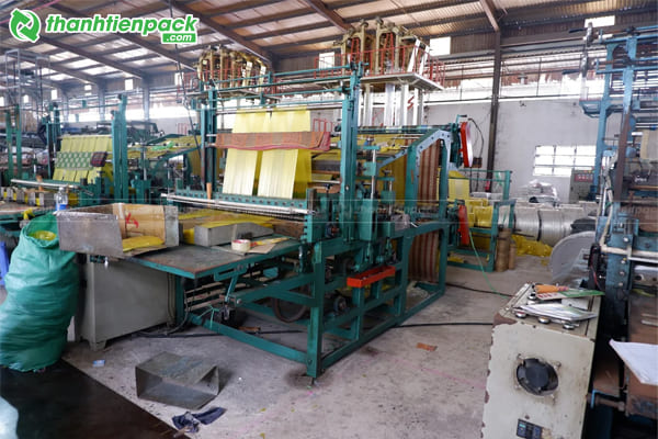 Sản xuất bao b&igrave; sữa tắm