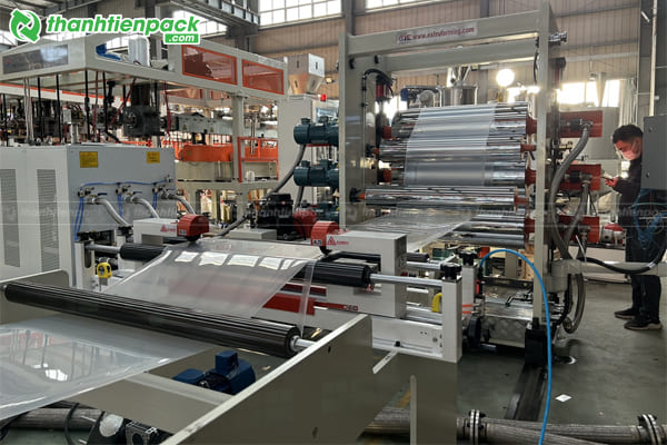 Sản xuất bao bì thức ăn cá cảnh