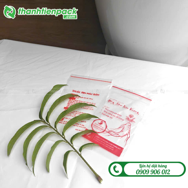 Túi zip chỉ đỏ in logo