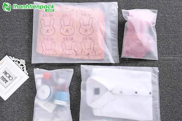 Túi zip quần áo HD mờ