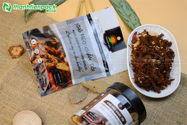In ấn bao b&igrave; đựng kh&ocirc; heo