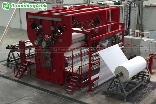 Xưởng sản xuất bao b&igrave; hạt macca