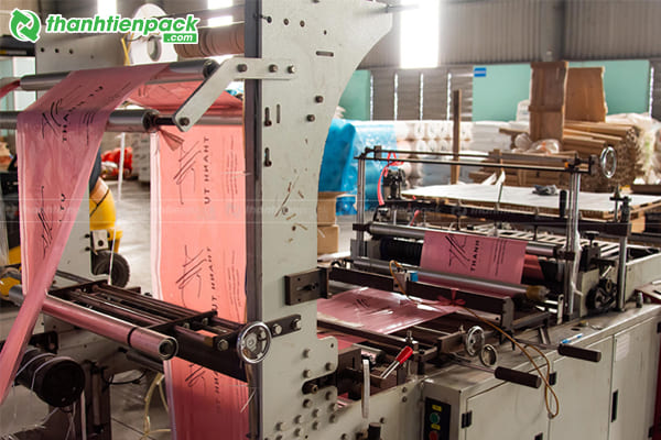 Xưởng sản xuất bao b&igrave; c&aacute;t m&egrave;o