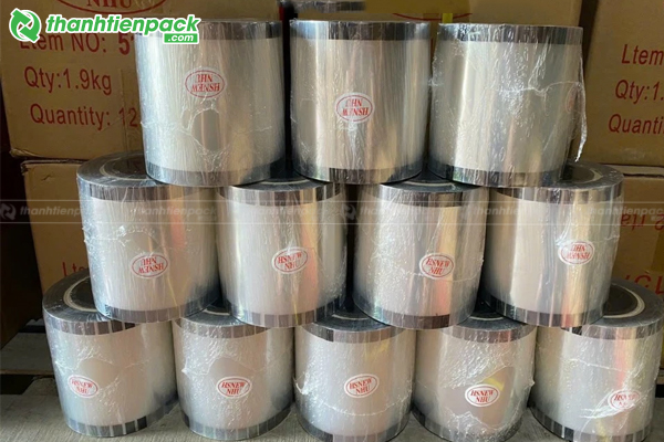 Mua cuộn m&agrave;ng &eacute;p ly gi&aacute; sỉ
