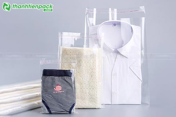 Túi OPP đựng quần áo dán miệng