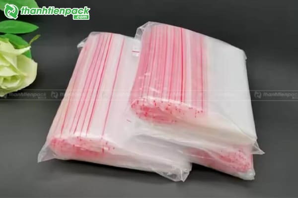 Túi zip chỉ đỏ
