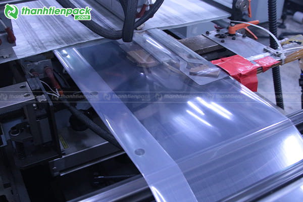 Gia công bao bì mỹ phẩm