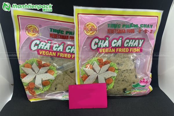 Bao bì chả cá chay