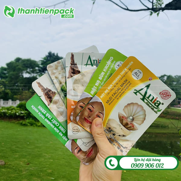 Mặt nạ b&ugrave;n