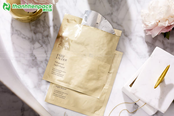 T&uacute;i đựng mặt nạ