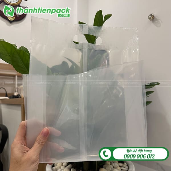 Túi nilon xếp hông