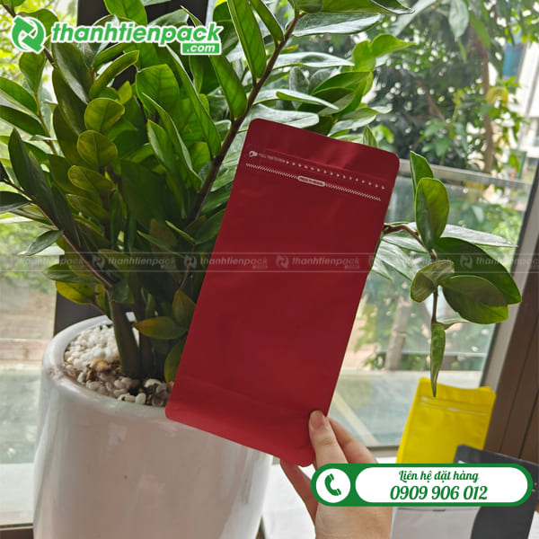 Túi zip màu đỏ 8 cạnh